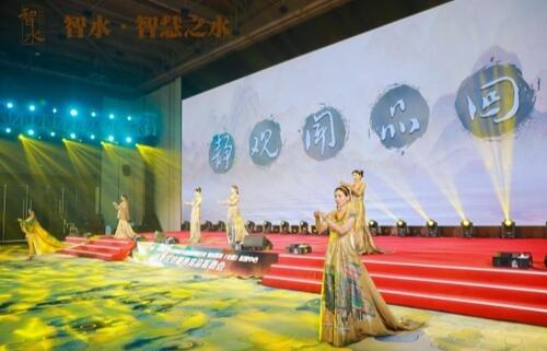 智水·智慧之水｜智水醬酒（全國(guó)）運(yùn)營(yíng)中心揭牌儀式暨貴賓品鑒酒會(huì)圓滿(mǎn)舉行